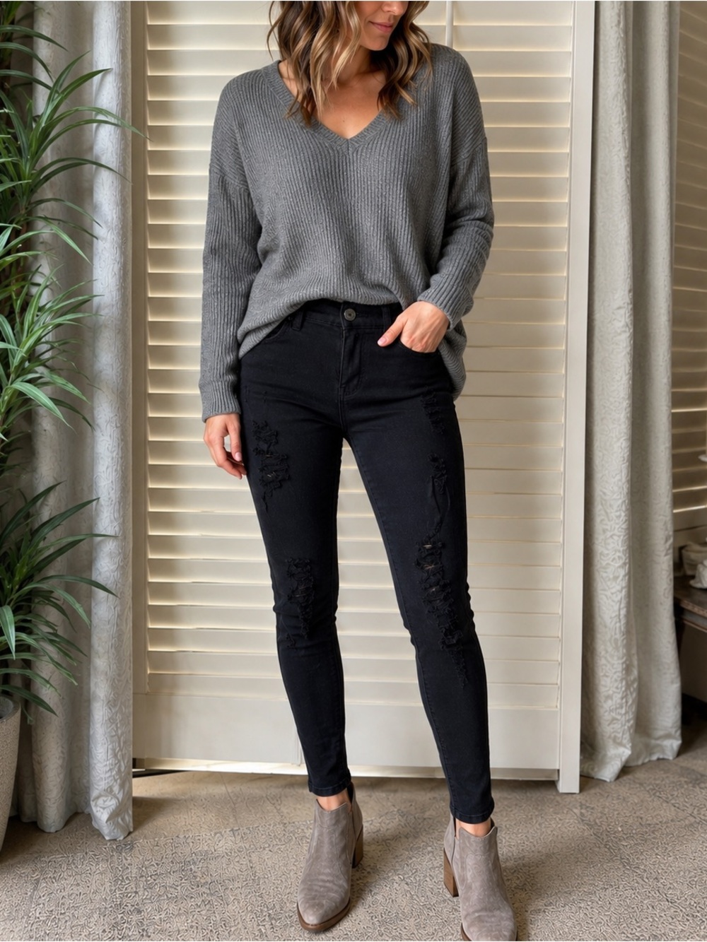Express Black Distressed Legging Mid Rise Jeans 6 Long